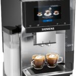 Siemens Kaffeevollautomat EQ700 integral, großes farbiges TFT-Display, 36 Heiß- und Kaltgetränke, Cold Brew, 2-Tassen-Funktion, Steuerung per App, autom. Reinigungssystem, Edelstahl schwarz, TQ717D03